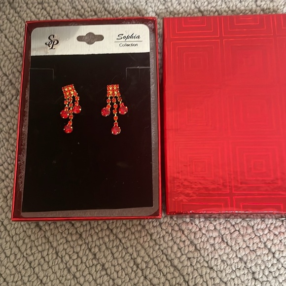 Red Necklace Set by Sofia - Picture 6 of 6